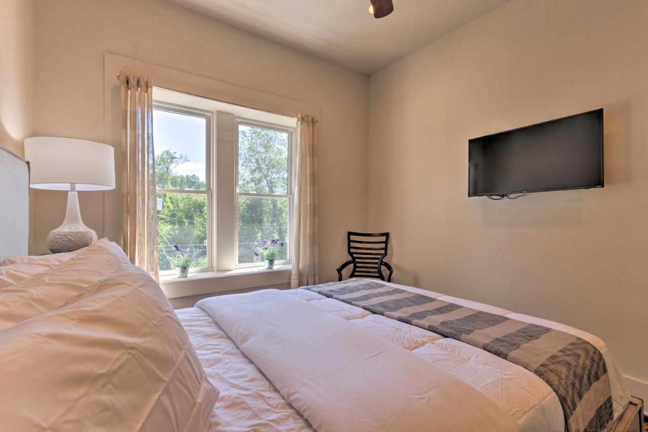 Modern Main St Apt In Downtown Waynesville! Eksteriør bilde